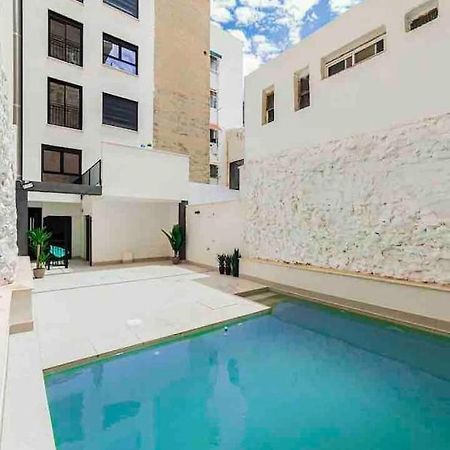 Apartamentos Breton 17 Suite Familiar لقنت المظهر الخارجي الصورة