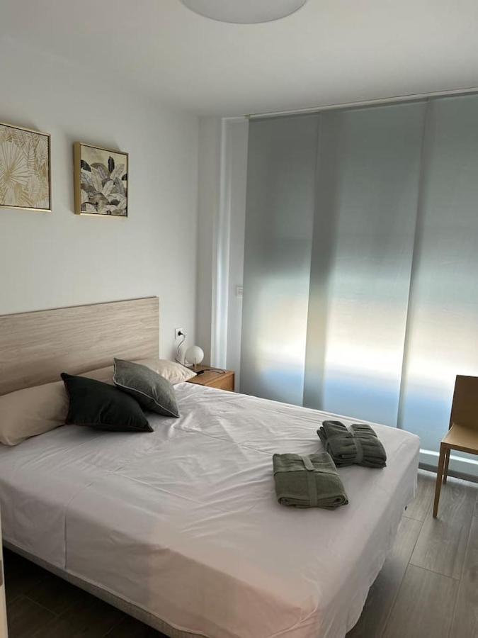 Apartamentos Breton 17 Suite Familiar لقنت المظهر الخارجي الصورة