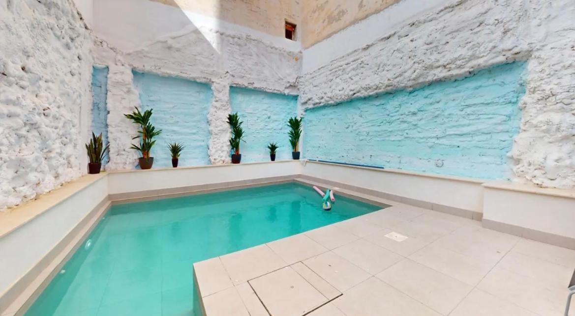 Apartamentos Breton 17 Suite Familiar لقنت المظهر الخارجي الصورة